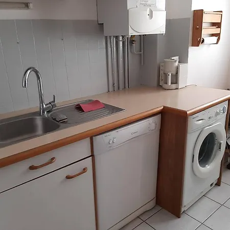 Apartmán T2 Renove Face Avec Balcon Au Canet-plage, 4 Pers - Fr-1-696-127 *